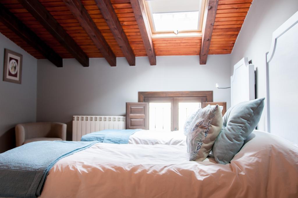 Hotel Rural Princesa Kristina Covarrubias Zimmer foto