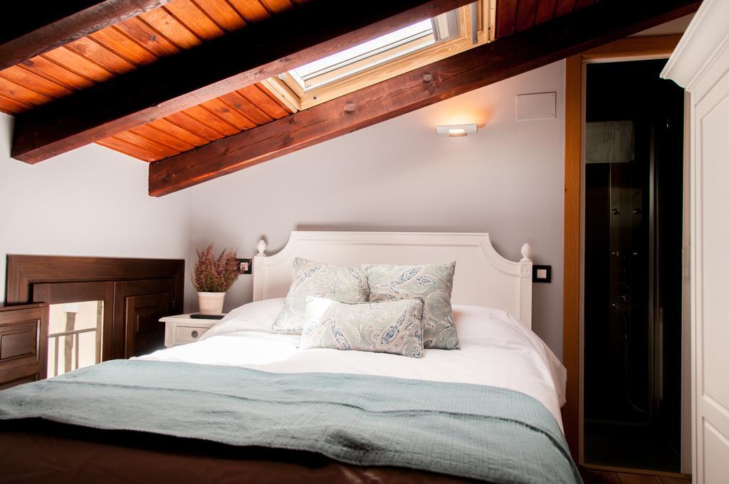 Hotel Rural Princesa Kristina Covarrubias Zimmer foto